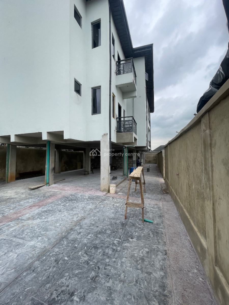 Tastefully Finished 2 Bedroom Apartment, Gra Phase 1, Magodo, Lagos, Flat / Apartment for Sale