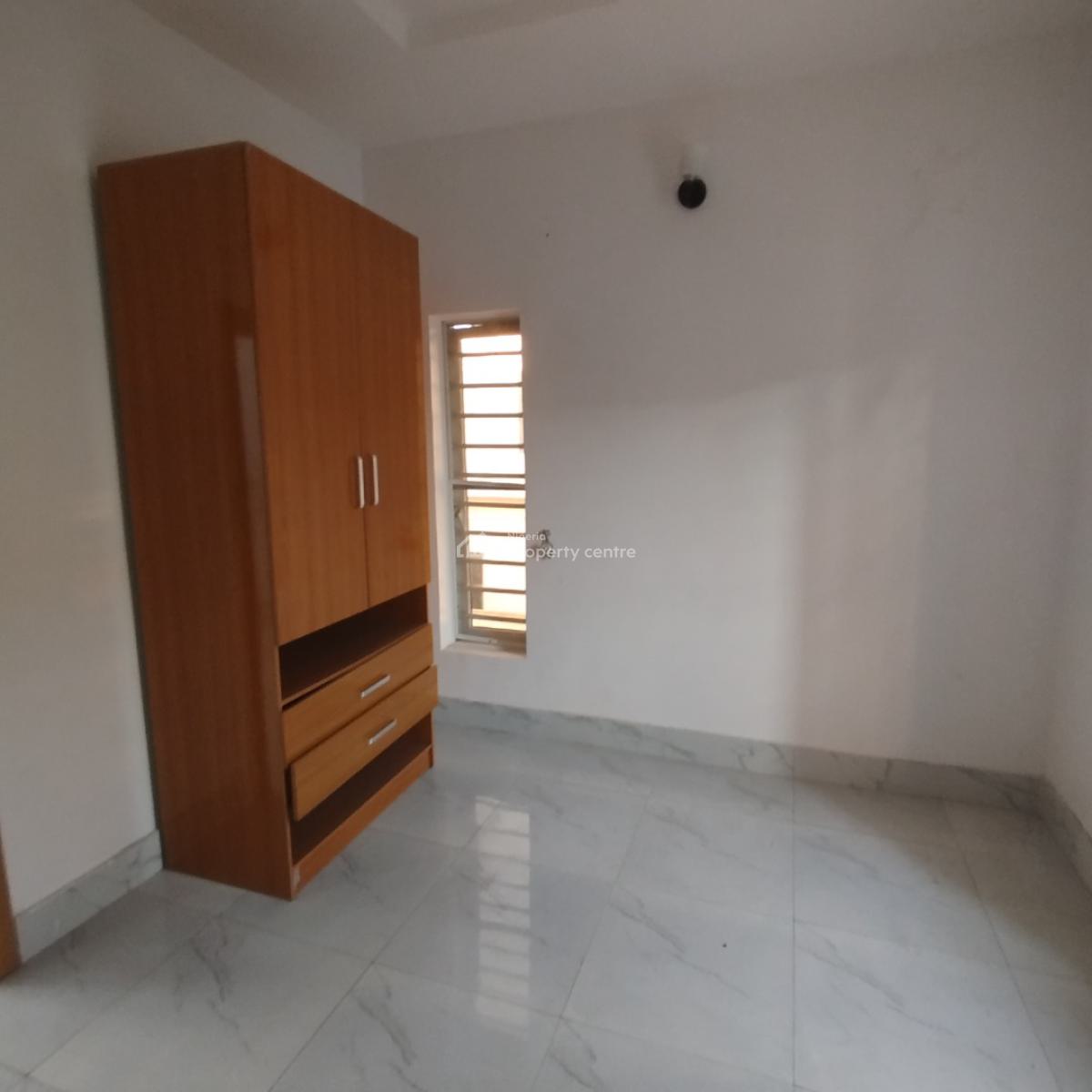 Fantastic 4 Bedroom Terrace Duplex, Estate Close to Royal Pine Estate, Orchid Road, Lekki Expressway, Lekki, Lagos, Terraced Duplex for Rent