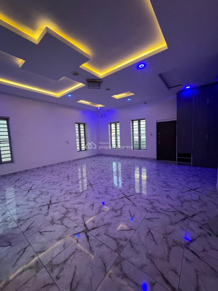 Well Maintained 4 Bed Fully Detached Duplex with Bq, Chevron, Lekki, Lagos, Detached Duplex for Rent