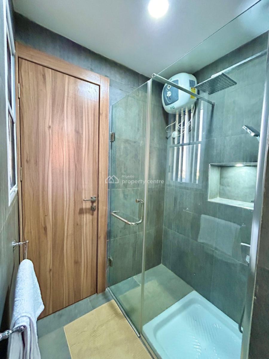 Exclusive 1 Bedroom Penthouse with Massive City View Terrace Rooftop, Banana Island, Ikoyi, Lagos, Mini Flat (room and Parlour) Short Let