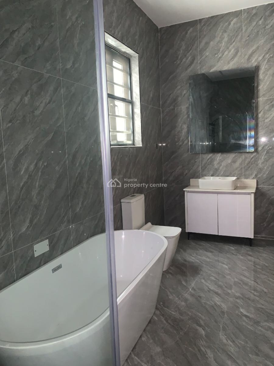 5 Bedroom Fully Detached with Bq, Ologolo, Lekki, Lagos, Terraced Duplex for Sale