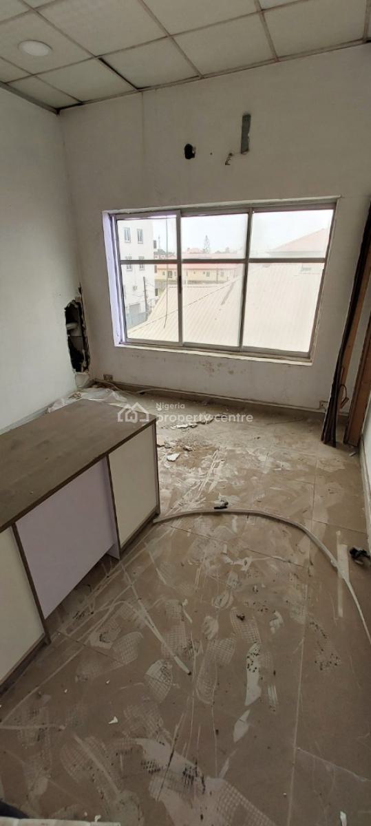 285sqm & 82.5sqm Commercial Office Space, Igbo Efon, Lekki, Lagos, Office Space for Rent