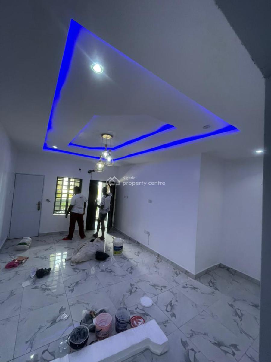 a Very Clean 2 Bedroom Flat in a Secured Estate, Sangotedo, Ajah, Lagos, Flat / Apartment for Rent
