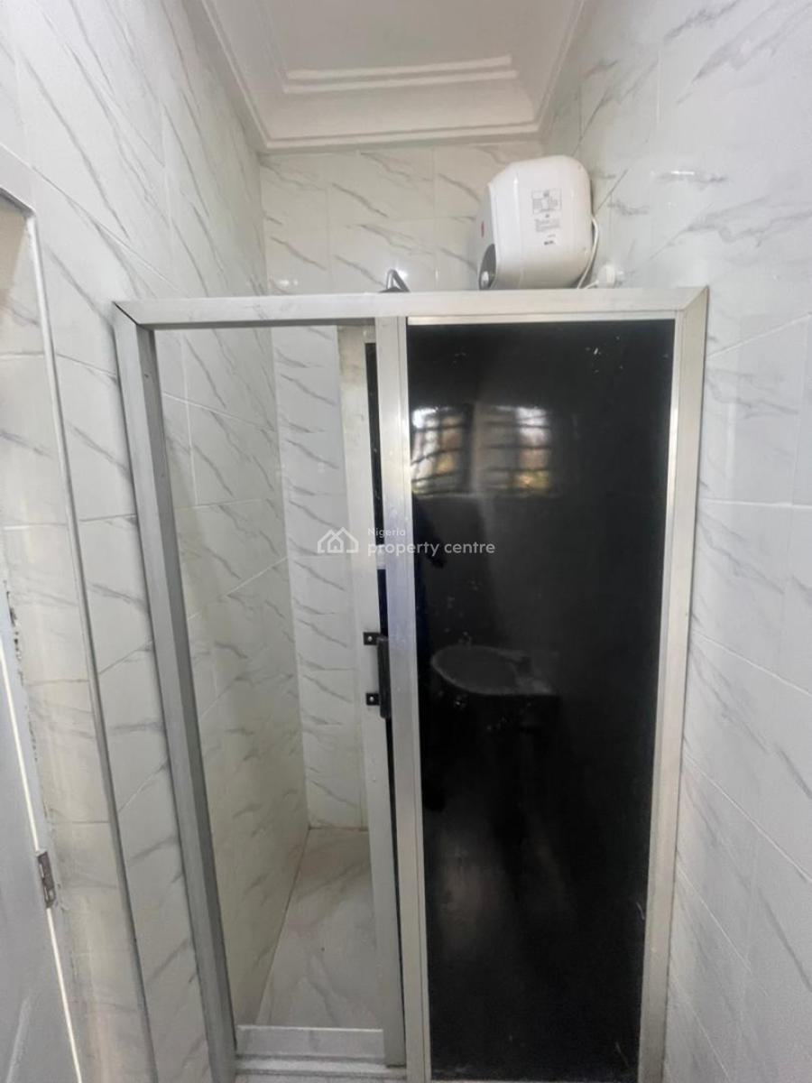 a Very Clean 2 Bedroom Flat in a Secured Estate, Sangotedo, Ajah, Lagos, Flat / Apartment for Rent
