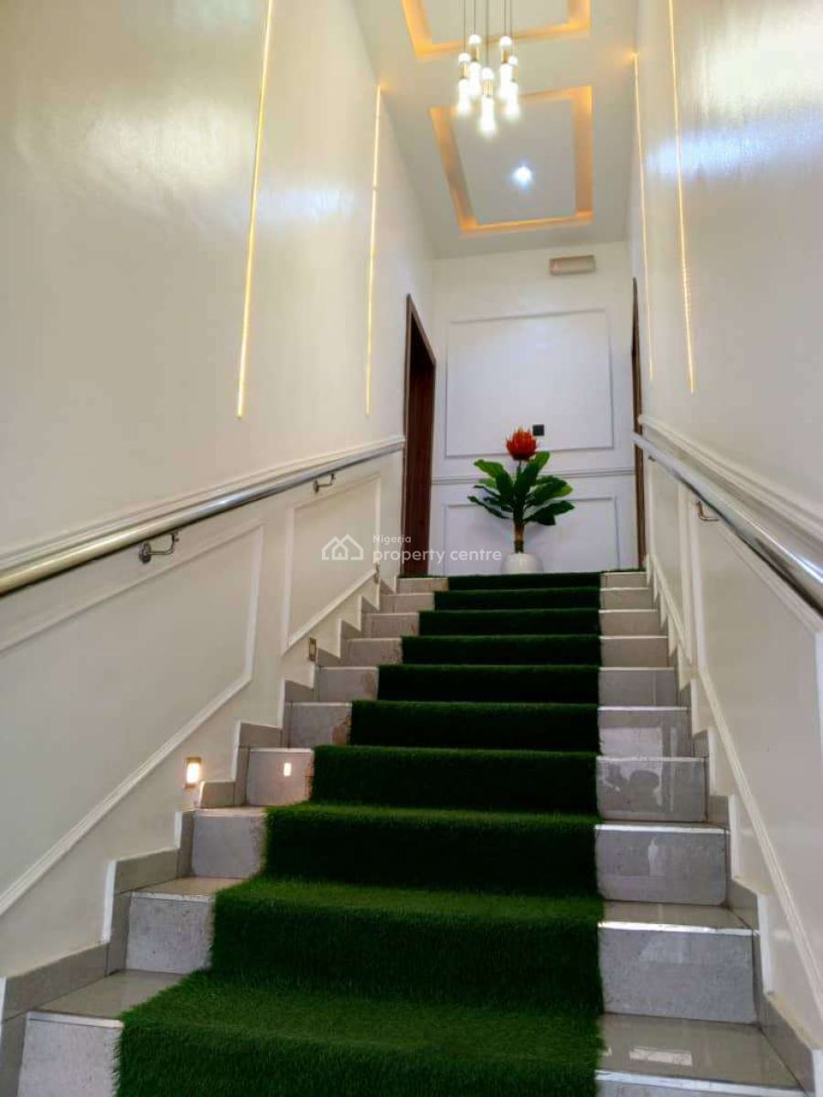 3 Bedroom Apartment, Allen, Ikeja, Lagos, Flat / Apartment Short Let