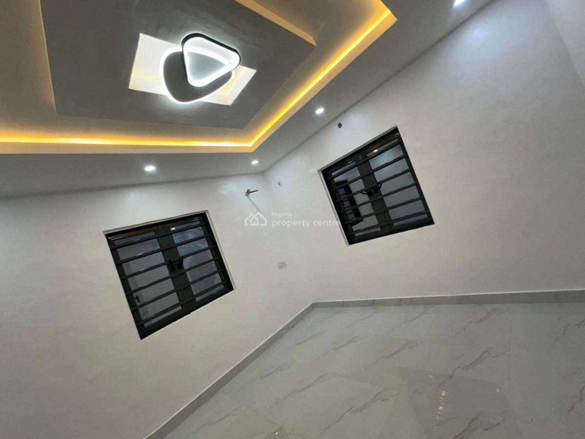 3 Bedroom Bungalow, Ilado, Igbogbo, Ikorodu, Lagos, Detached Bungalow for Sale