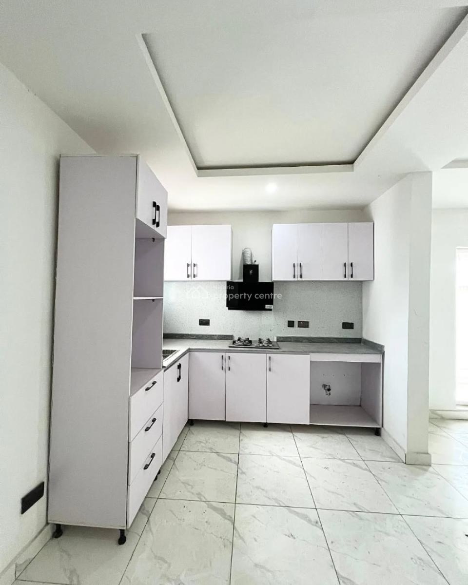 Lovely 2 Bedroom Apartment, Ikate, Lekki, Lagos, Block of Flats for Sale