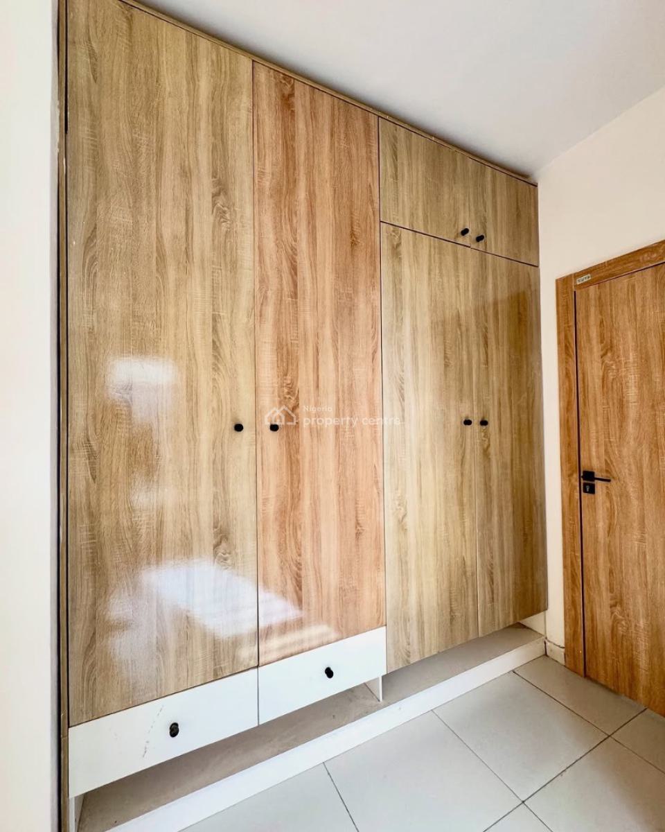 2 Bedroom Apartment, Ologolo, Lekki, Lagos, Flat / Apartment for Sale