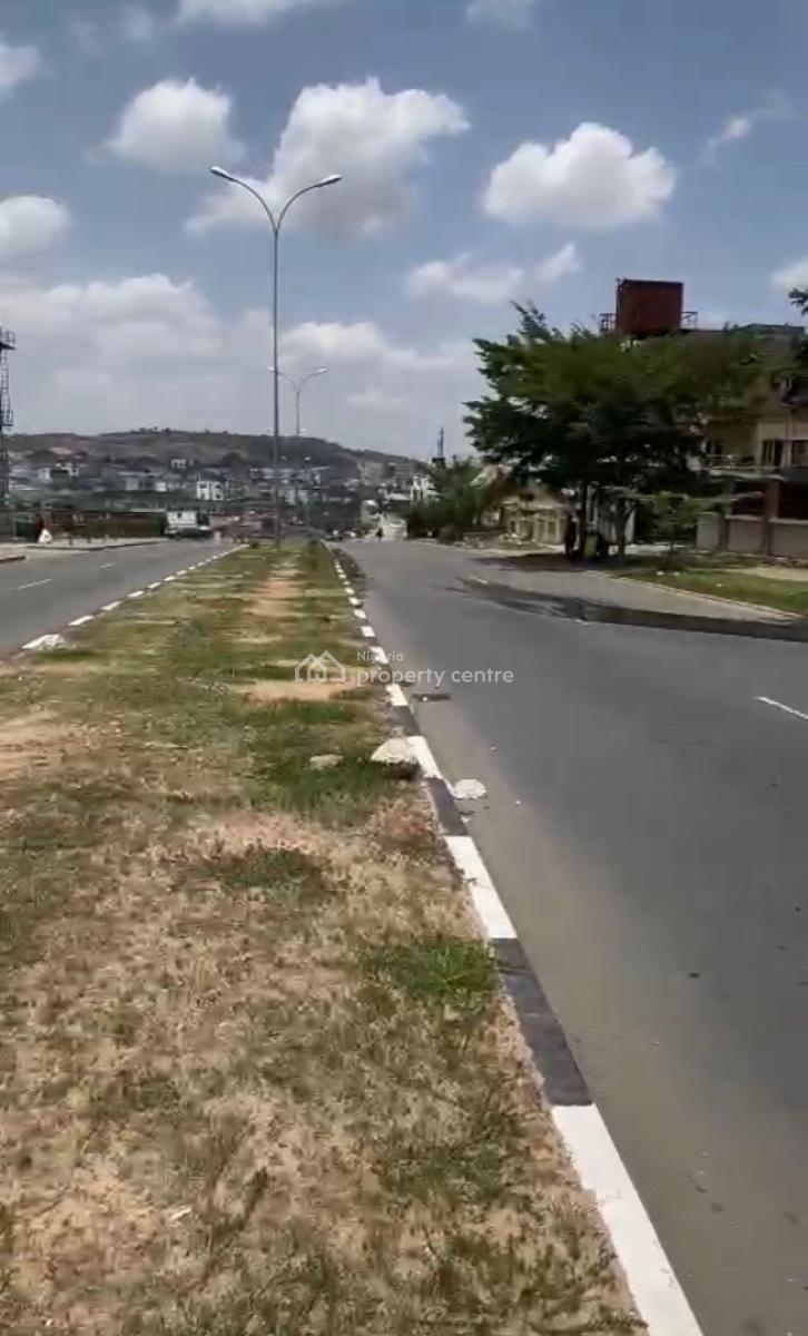 1,800sqm, Residential, C of O, Tarred Road, Guzape Main, Guzape District, Abuja, Residential Land for Sale