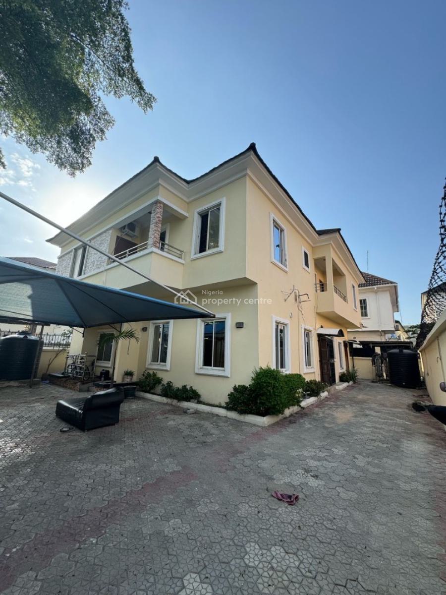 Lovely and Clean Room (upstairs) Self Contained Studio, Chevron Drive, Lekki, Lagos, Self Contain (single Rooms) for Rent
