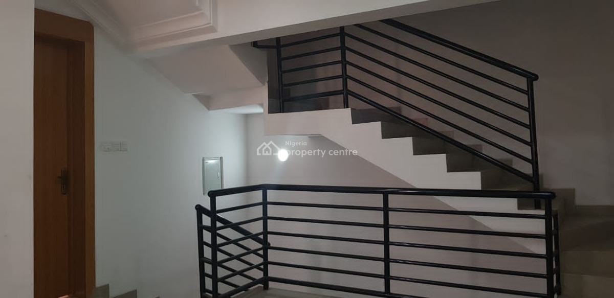 a Luxurious and Spacious 3 Bedroom Maissonette with Bq, Yaba, Yaba, Lagos, Terraced Duplex for Rent