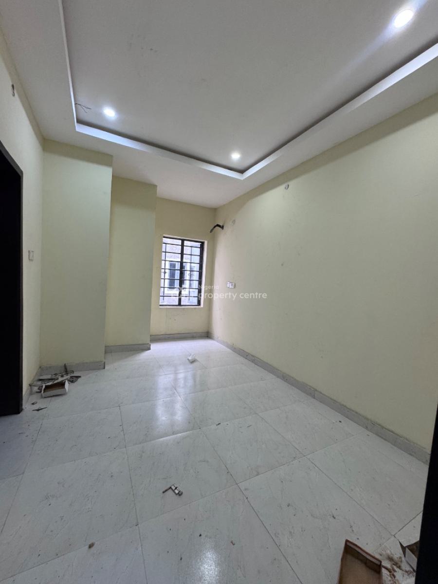 Newly Built Services Luxurious Sweet 3 Bedroom Apartment with a Bq, Orchid Road Lekki, Lekki, Lagos, Block of Flats for Sale