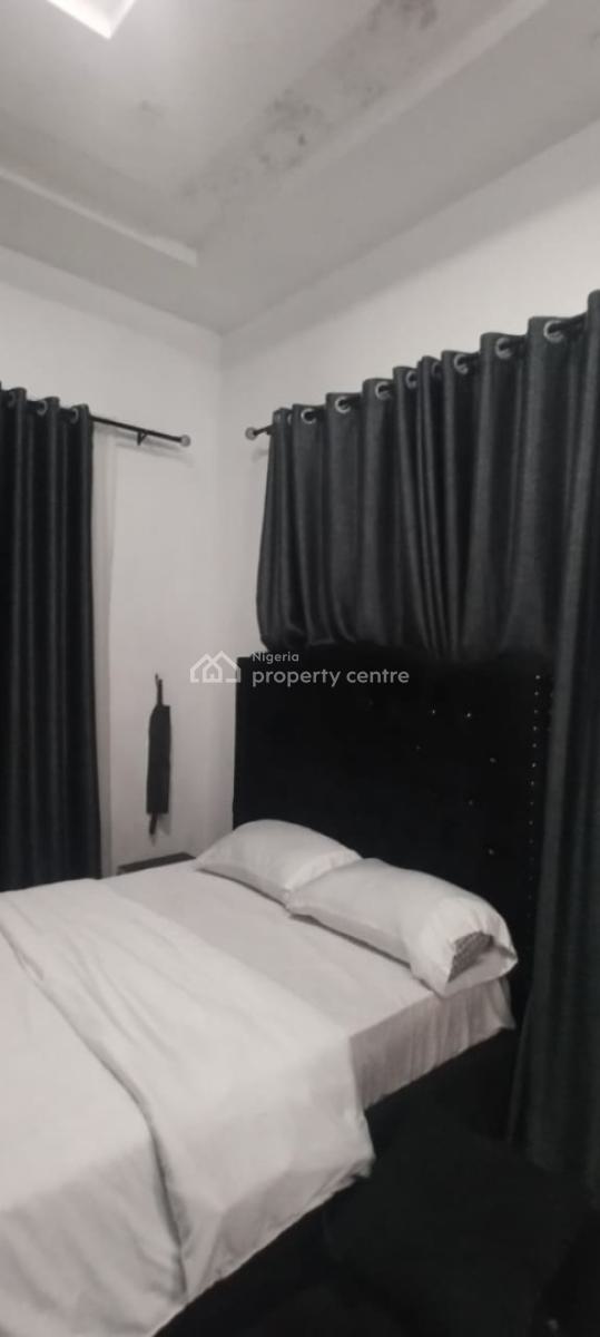 4 Bedroom Fully Detached House with 2 Rooms Bq, Shangisha, Magodo, Lagos, Detached Duplex for Sale