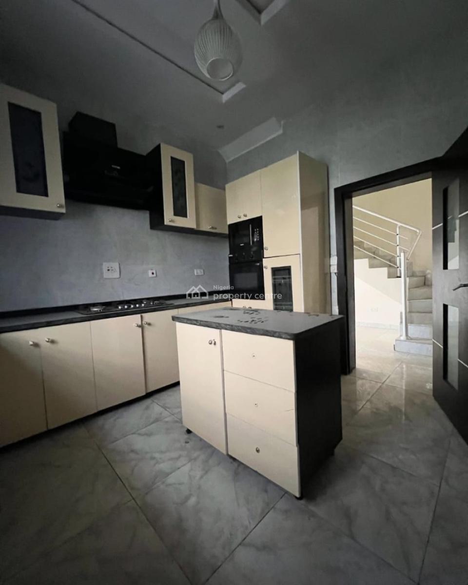 4-bedroom Semi-detached Duplex, Chevron, Lekki, Lagos, Semi-detached Duplex for Rent