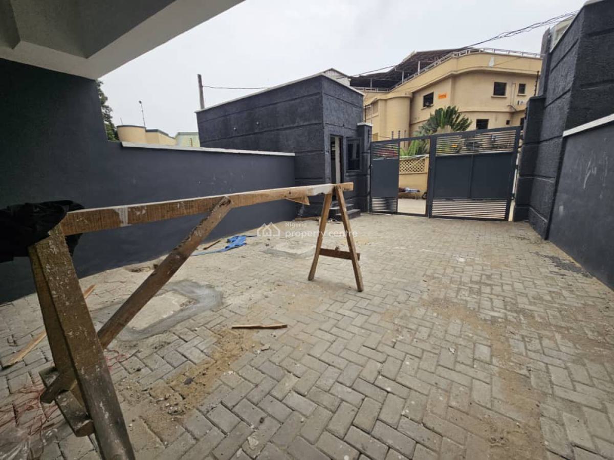 Bran New Self Serviced/3 Bedrooms Semi Detached Duplex with Bq, Victoria Island Lagos, Victoria Island (vi), Lagos, Semi-detached Duplex for Rent