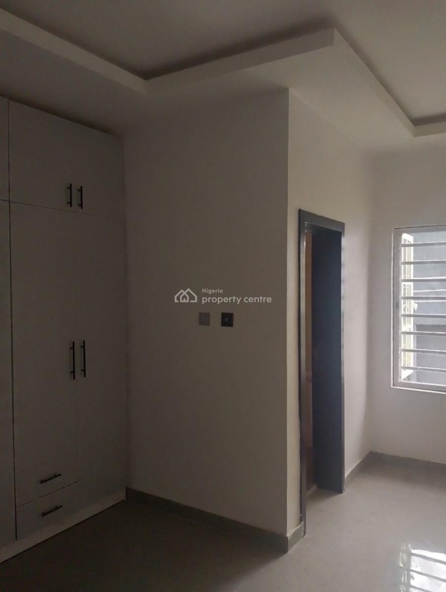 a Brand New 4 Bedroom, Lekki Garden, Lekki Phase 2, Lekki, Lagos, Flat / Apartment for Rent