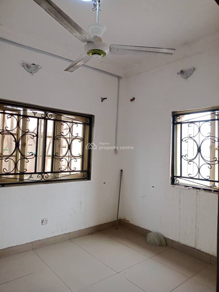 Spacious Room and Parlour in a Serene Environment, Majek First Gate, Sangotedo, Ajah, Lagos, Mini Flat (room and Parlour) for Rent