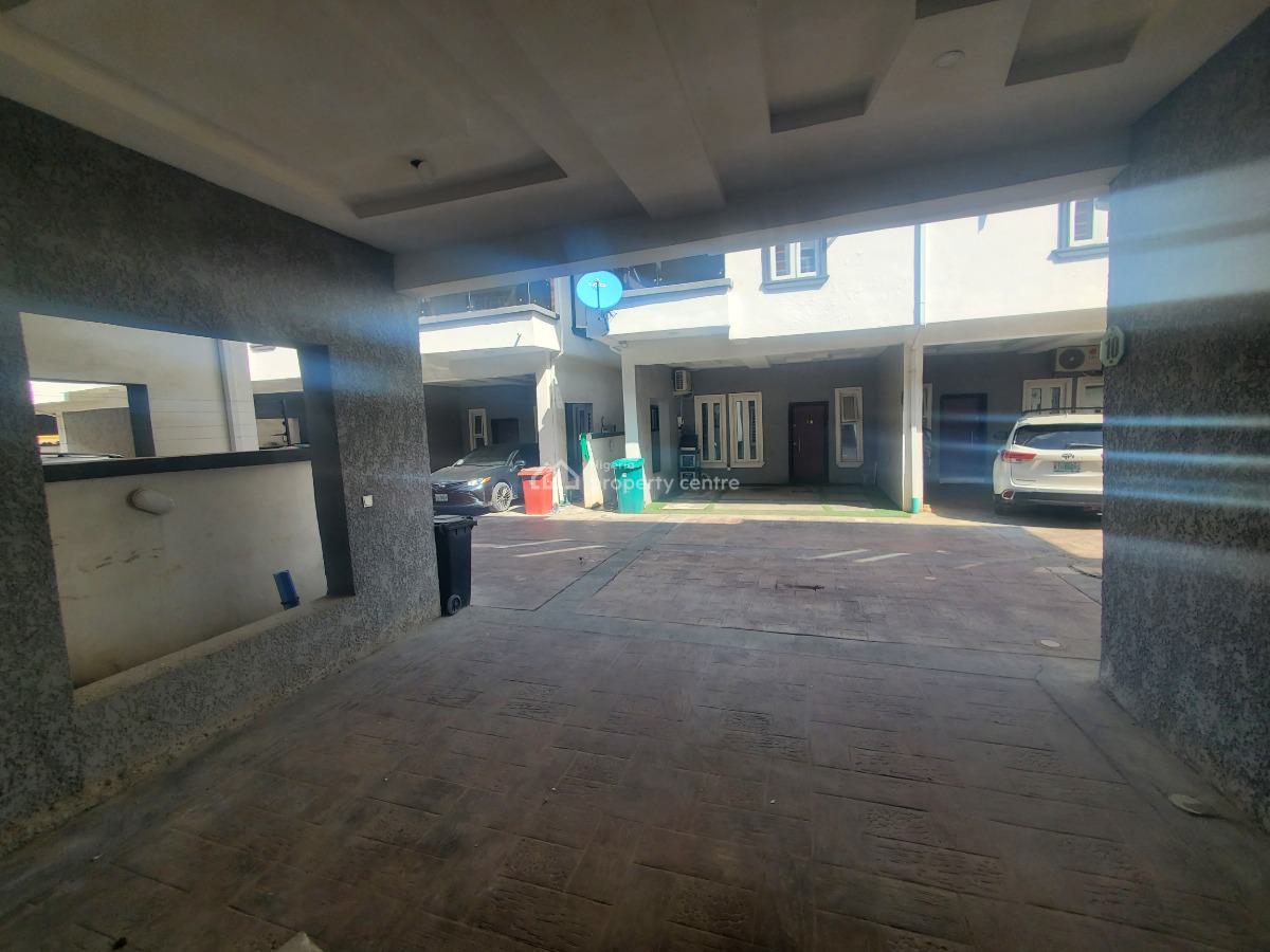 Well Maintained 4-bedroom Semi-detached [no Bq], Lekki, Lagos, Semi-detached Duplex for Rent