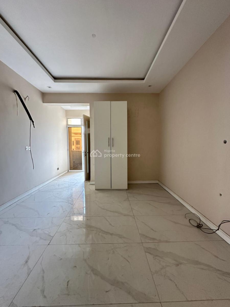 Luxurious, Well Built 3 Bedroom Apartment, Banana Island, Ikoyi, Lagos, Flat / Apartment for Rent