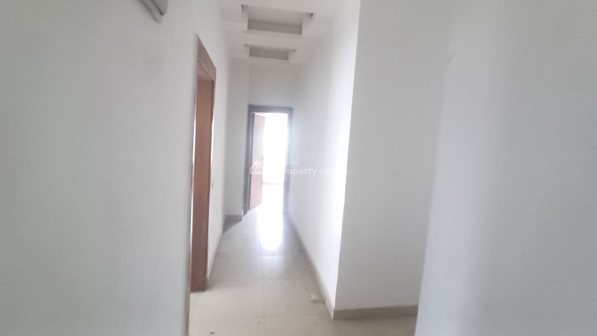Spacious 5 Bedroom Fully Detached Duplex with Bq, Ogombo Axis After Con Oil, Lekki Phase 2, Lekki, Lagos, Detached Duplex for Rent