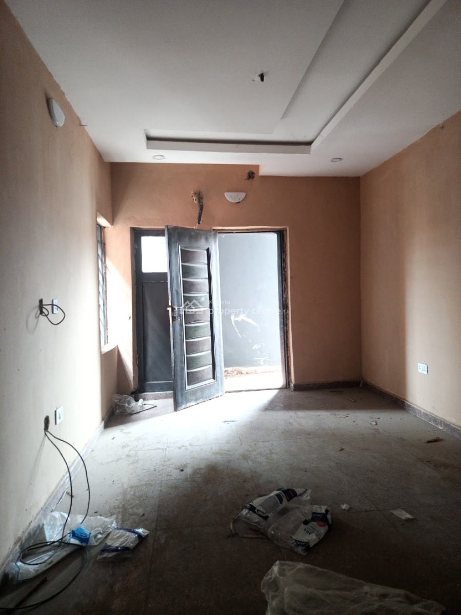 Newly Built Miniflat, Abule Oja, Yaba, Lagos, Flat / Apartment for Rent