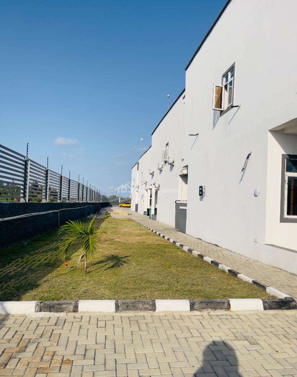 Fully Serviced 3 Bedroom Terrace with Swimming Pool, Gym and Playground, Chevron Tollgate By Orchid Road, Lekki, Lagos, Terraced Duplex for Sale