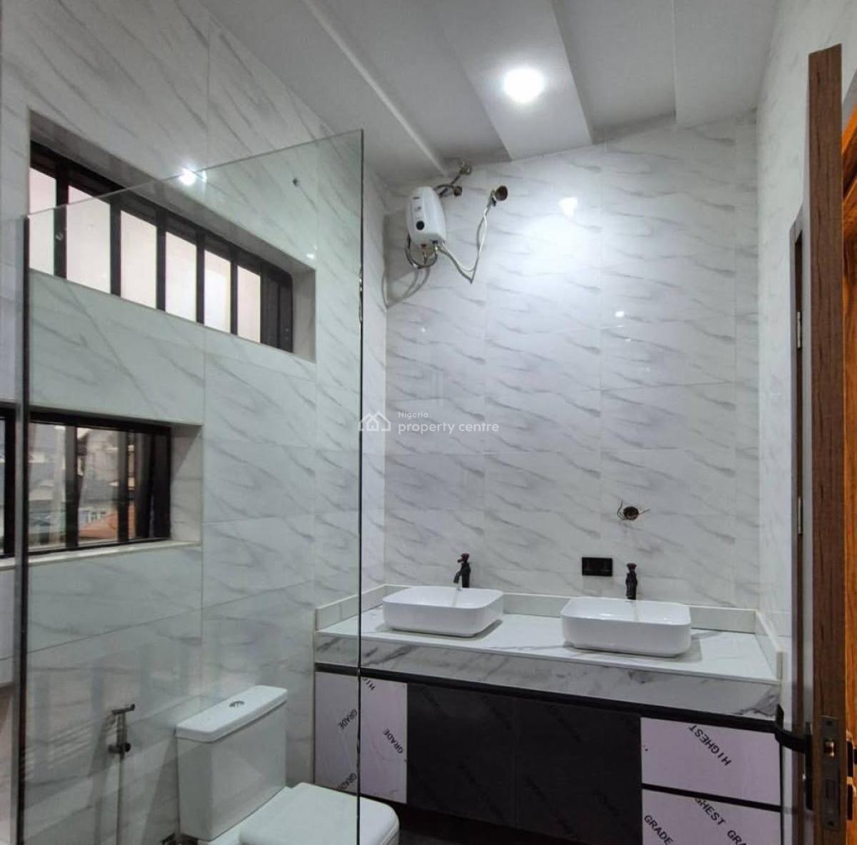 One Bedroom Smart Home with Alexa and Full Automation, Gra, Jericho, Ibadan, Oyo, Mini Flat (room and Parlour) Short Let