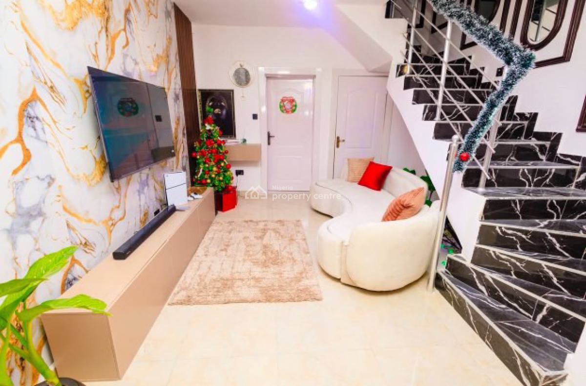 Luxury 3 Bedroom Duplex, Ikota, Lekki, Lagos, Terraced Duplex for Sale