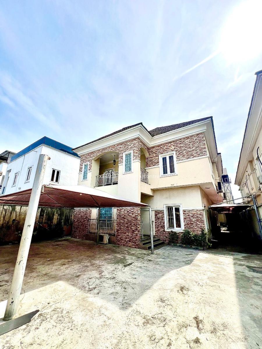 Spacious 5bedroom, Lekki Phase 1, Lekki, Lagos, Detached Duplex for Sale
