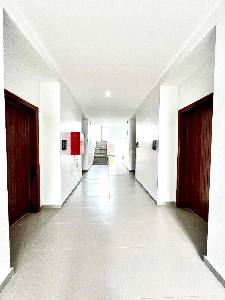 Luxury 3 Bedroom Apartment with Bq, Gym, and Pool at Lekki Phase1, Lekki Phase 1, Lekki, Lagos, Flat / Apartment for Sale