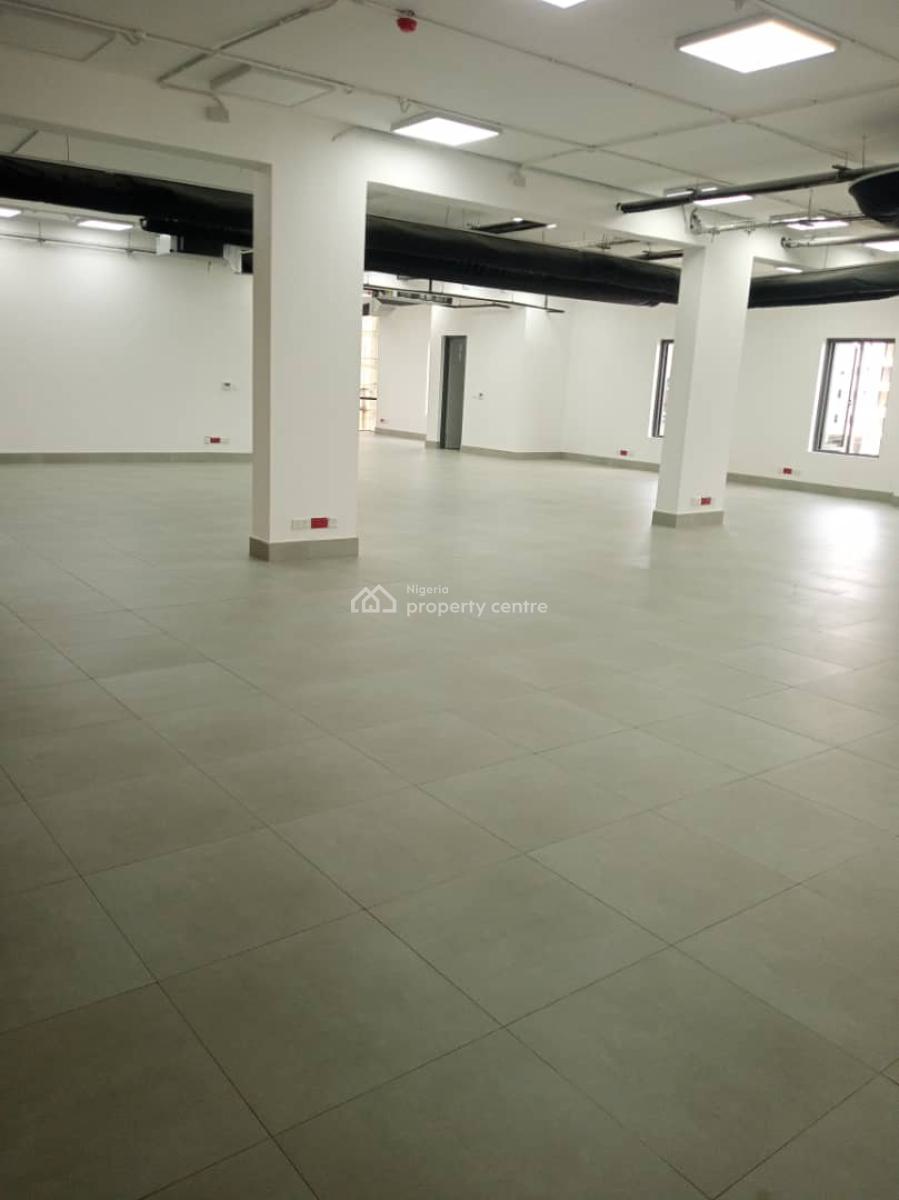 Commercial Building, Lekki Phase 1, Lekki, Lagos, Office Space for Rent