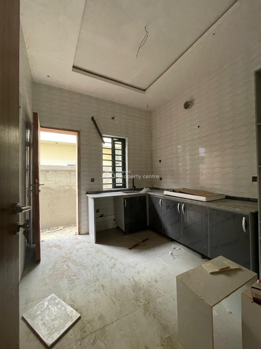 Exquisite 4 Bedroom Terraced Duplex with Bq, Ologolo, Lekki, Lagos, Terraced Duplex for Sale