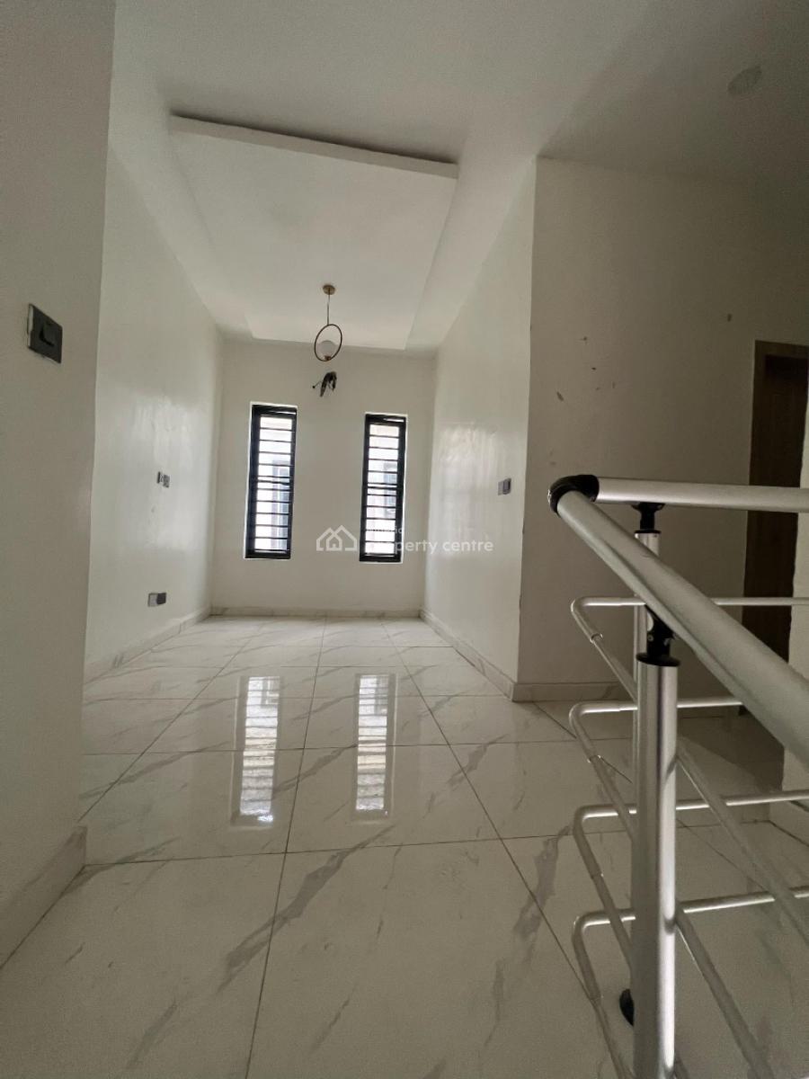 Exquisitely Detailed Built 4-bedroom Semi Detached Duplex with Bq, Vgc, Lekki, Lagos, Semi-detached Duplex for Sale