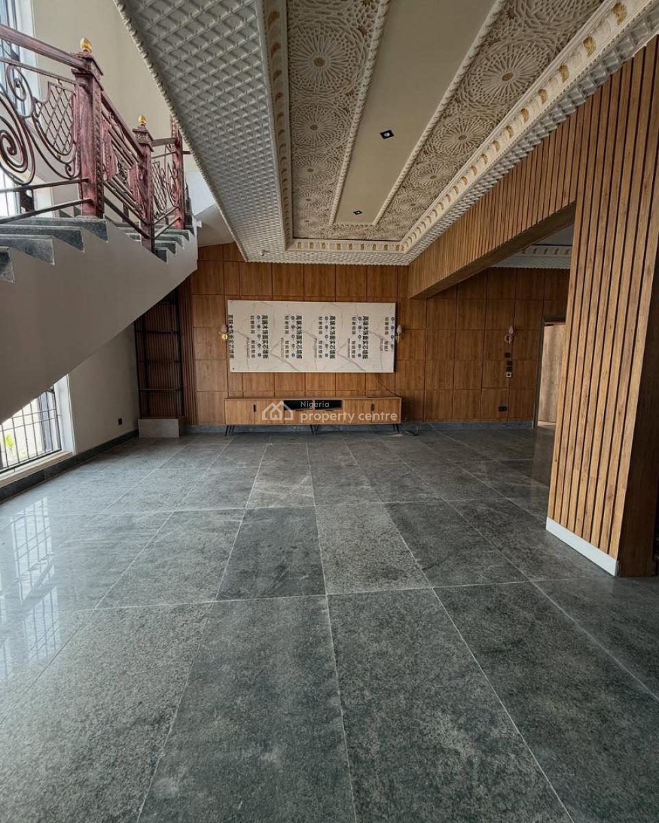Ravishing 7 Bedroom Mansion with Rooms Bq,pool,elevator and a Penthouse, Guzape District, Abuja, Detached Duplex for Sale
