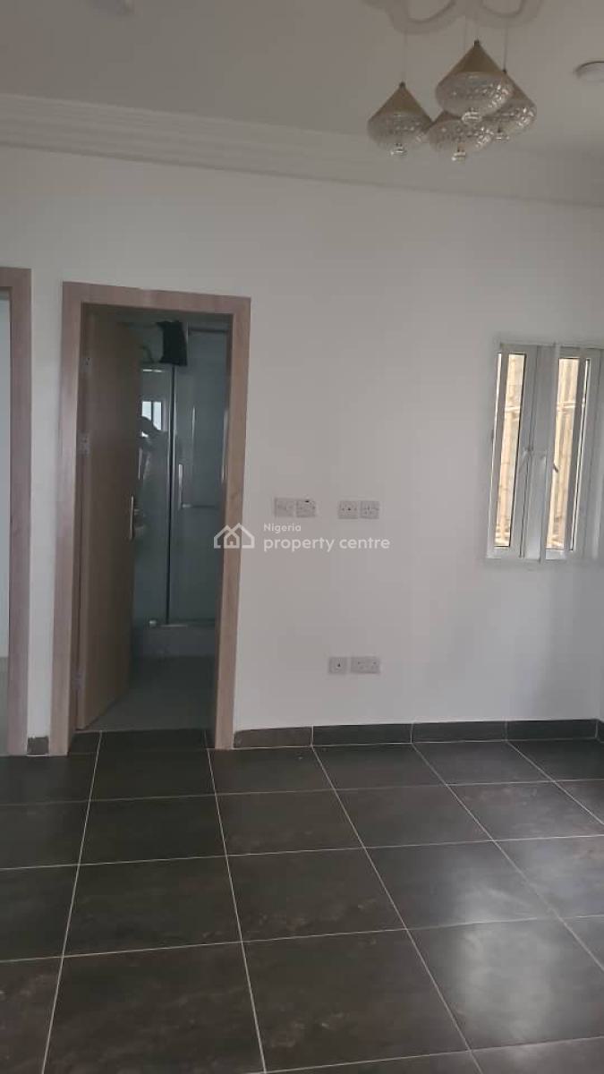 Self Contain, New Road, Lekki Expressway, Lekki, Lagos, Self Contain (single Rooms) for Rent