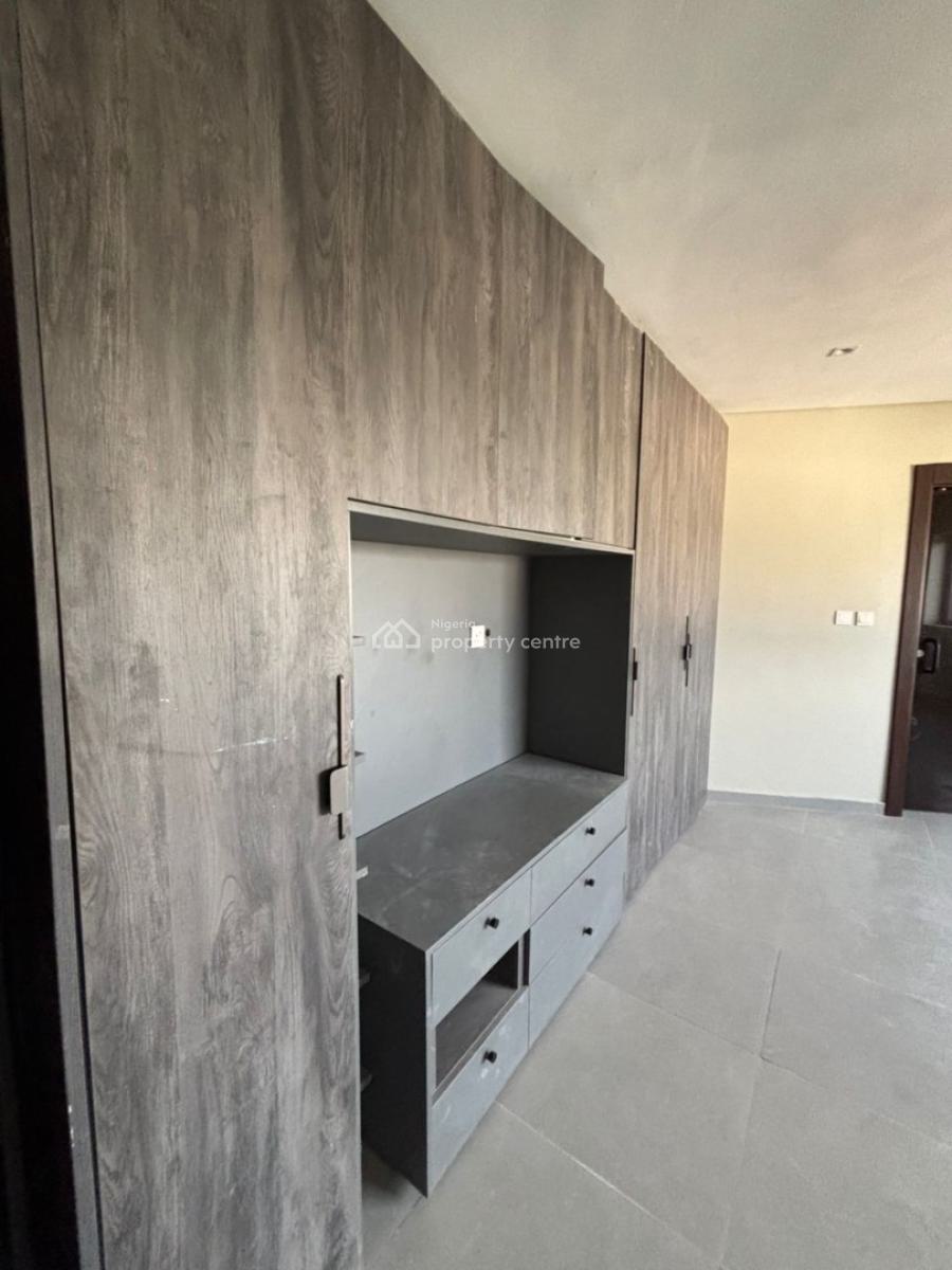 Waterfront 3 Bedroom Apartment with a Bq, Ikoyi, Lagos, Flat / Apartment for Rent