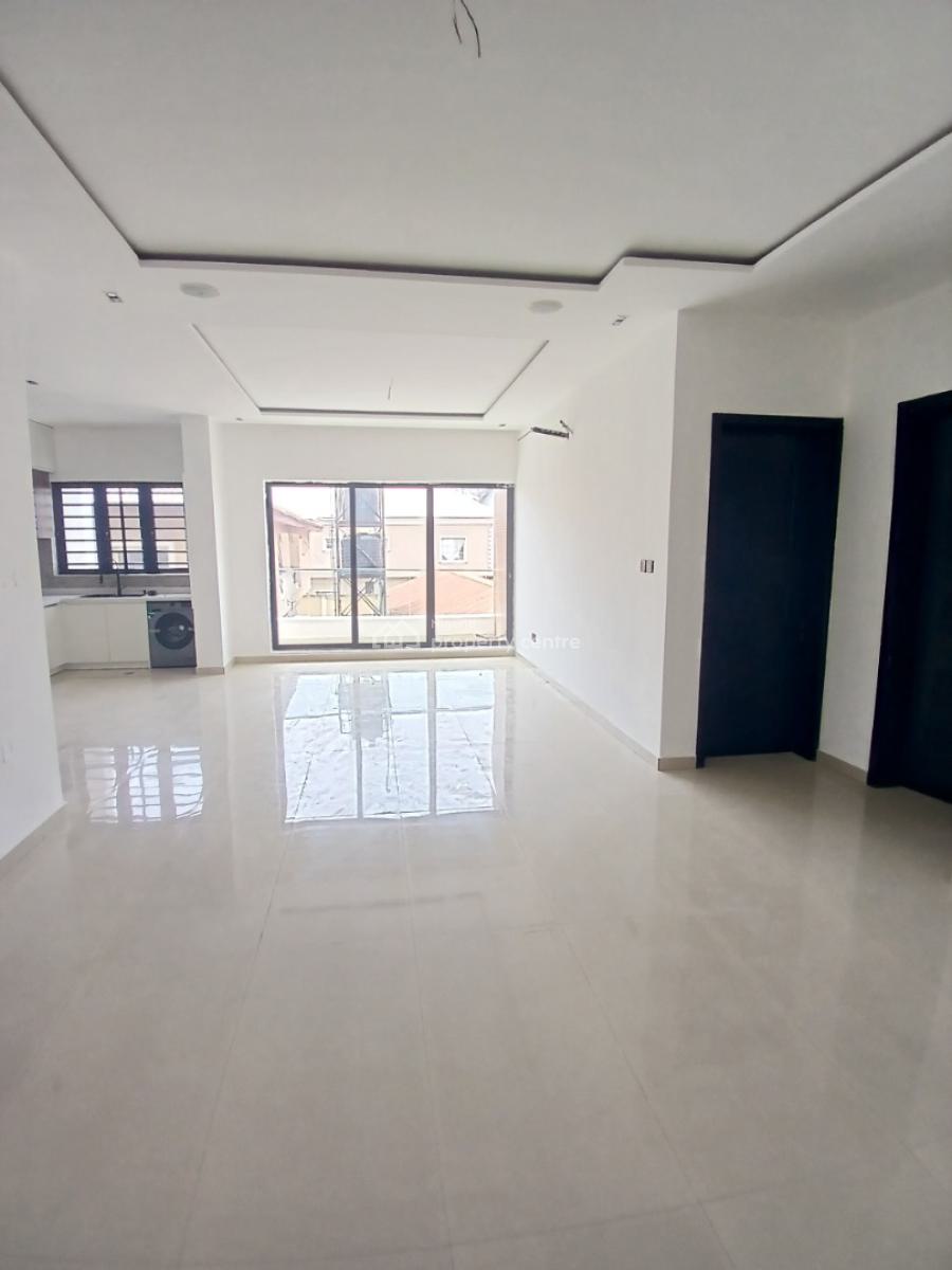 Luxury 3 Bedroom Apartment with Swimming Pool, Bq, Lekki Phase 1, Lekki, Lagos, Flat / Apartment for Sale