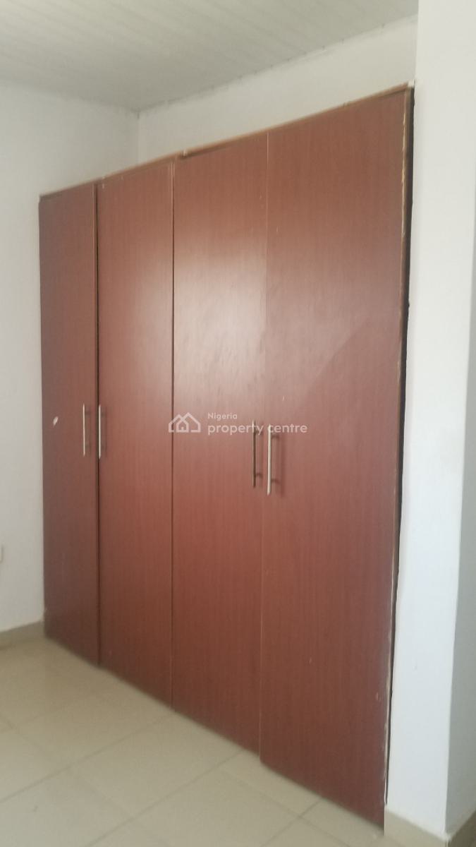 3 Bedroom Upstairs Ensuite Neat and Clean Video Available, Seaside Estate, Ajah, Lagos, Flat / Apartment for Rent