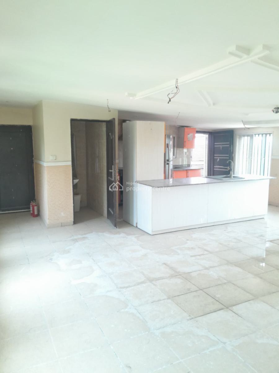 Super Spacious Well Maintained 3 Bedroom Apartment, Greenville Estate, Badore, Ajah, Lagos, Flat / Apartment for Rent