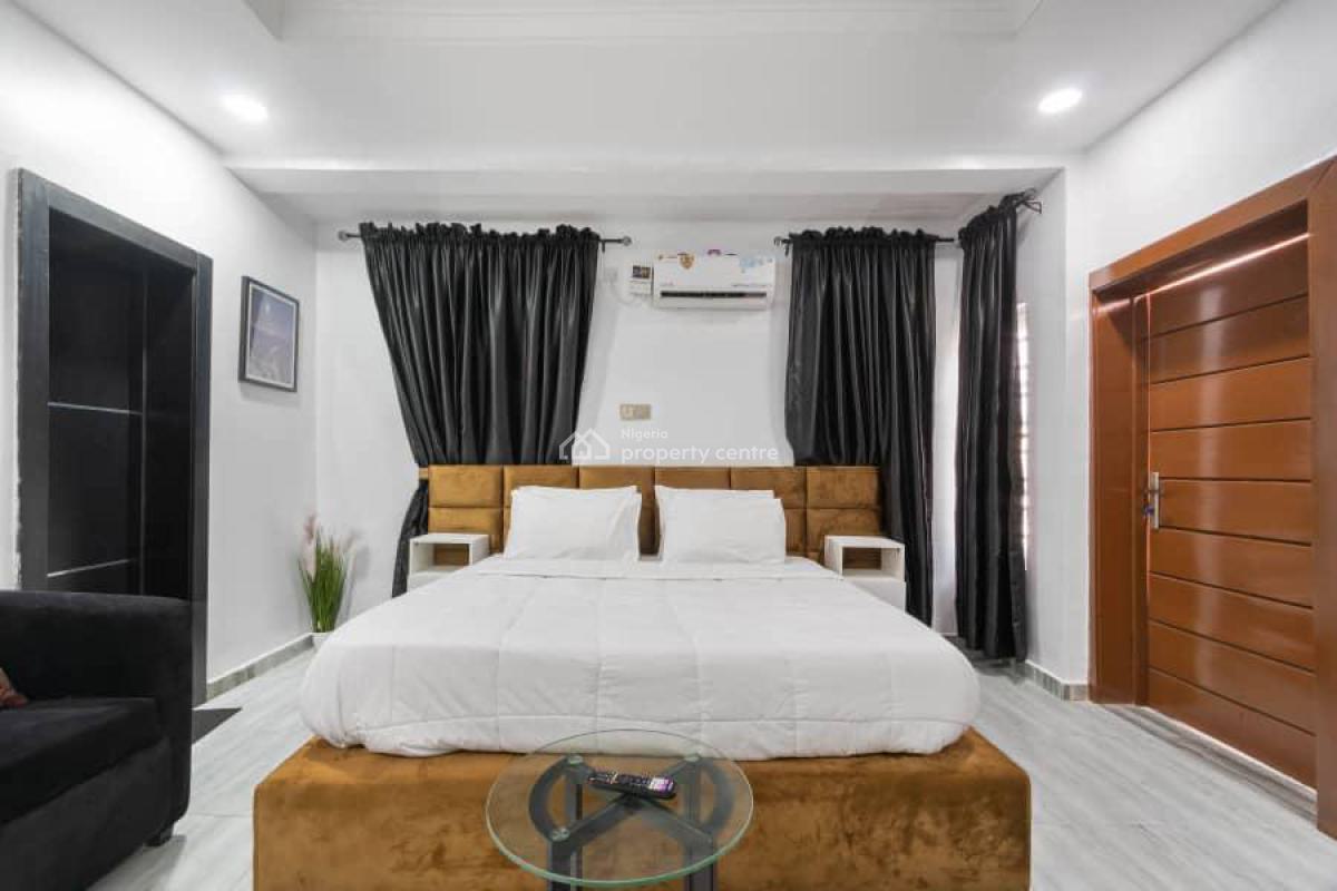 Ocean View Beautifully Furnished 3 Bedroom Apartment with Sea View, Ikoyi, Lagos, Flat / Apartment Short Let