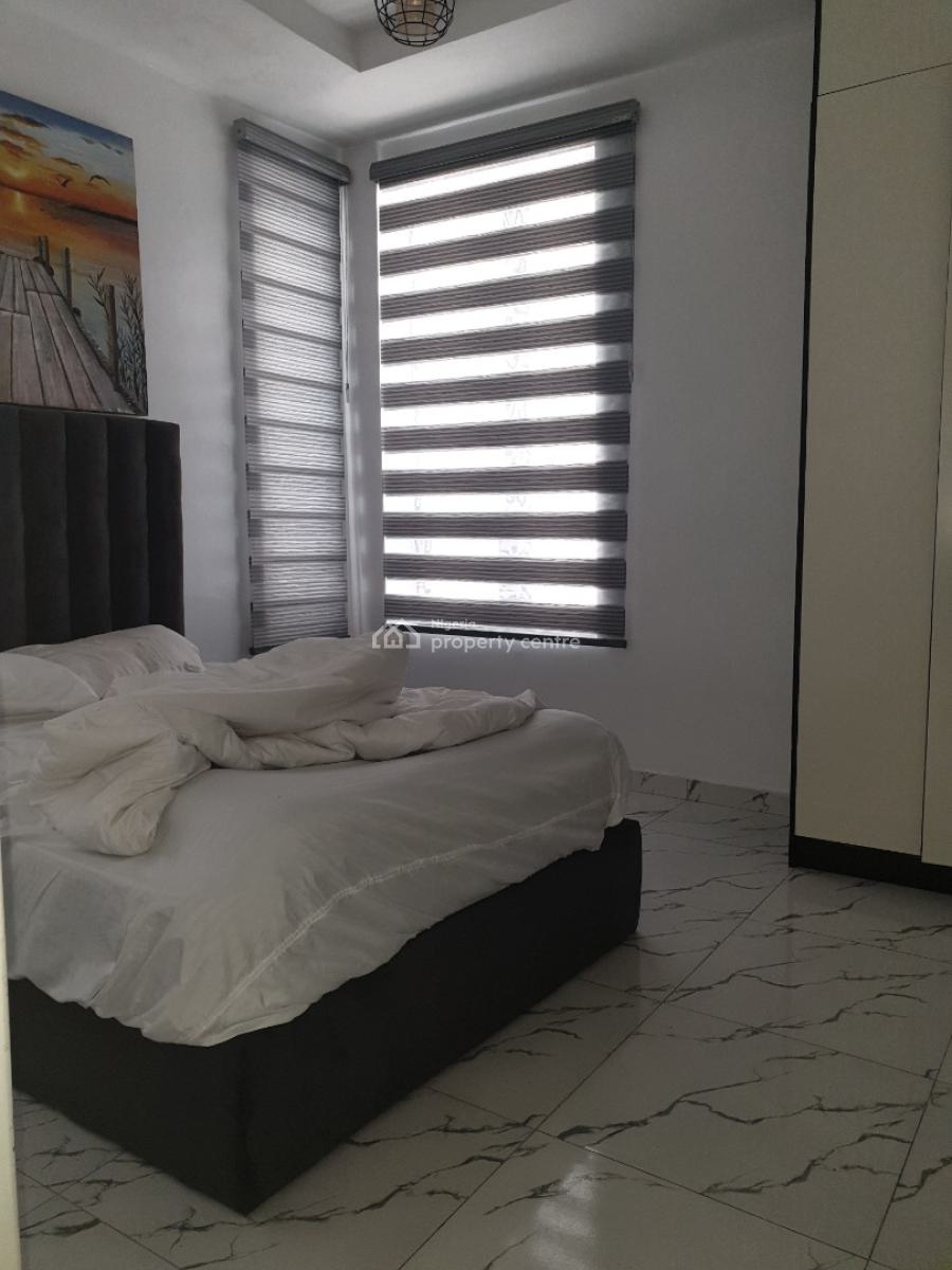 Spacious 2 Bedroom Flat, Agungi, Lekki, Lagos, Flat / Apartment for Rent