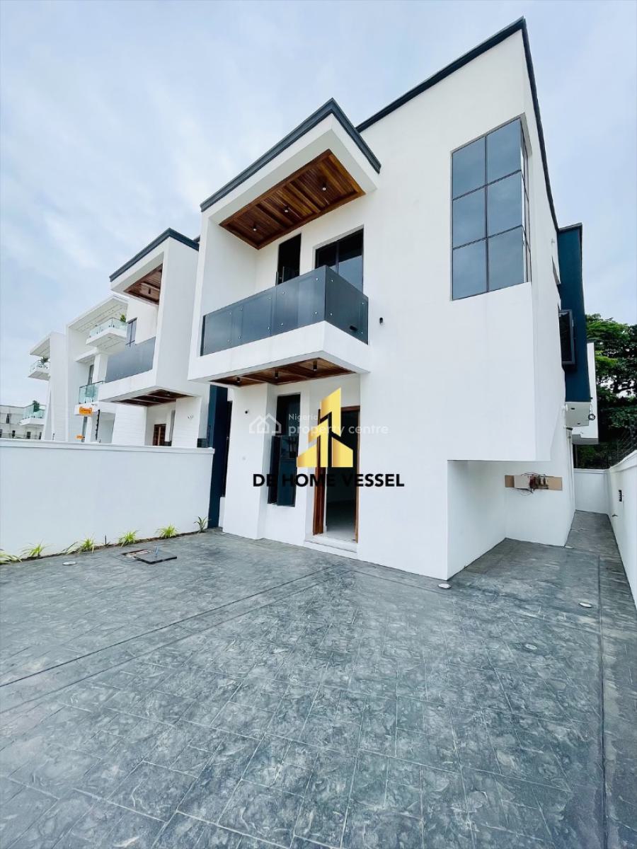 Modestly Finished Luxury 4 Bedroom Semi- Detached Duplex with Bq, Chevron, Lekki, Lagos, Semi-detached Duplex for Sale