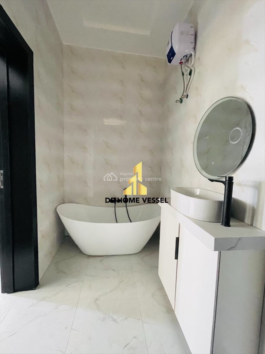 Modestly Finished Luxury 4 Bedroom Semi- Detached Duplex with Bq, Chevron, Lekki, Lagos, Semi-detached Duplex for Sale