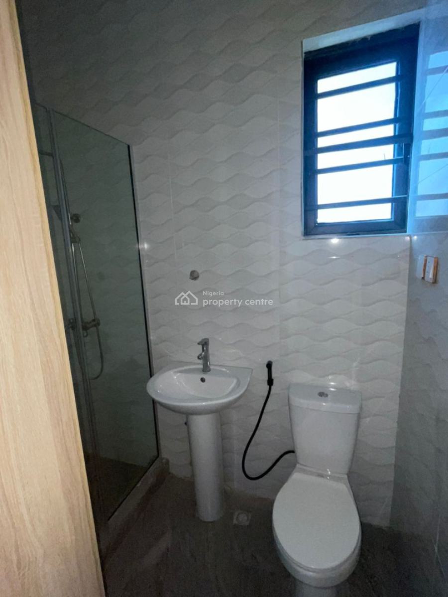 Tastefully Built 4 Bedroom Terrace Duplex, Admiralty Estate, New Road Bustop. Chevron Lekki Lagos, Lekki, Lagos, Terraced Duplex for Sale