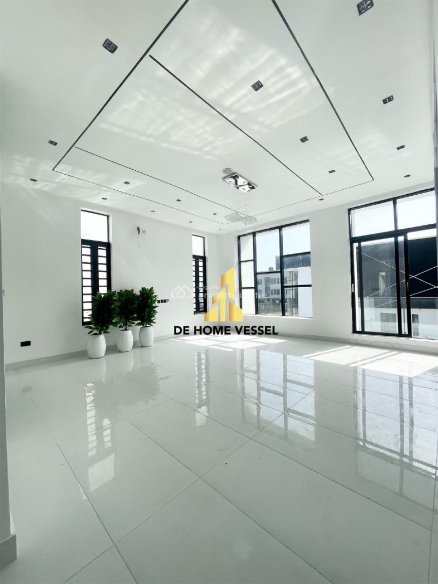 Fantastically Perched Luxury 5 Bedroom Smart Home with Swimming Pool & Bq, Chevron, Lekki, Lagos, Detached Duplex for Sale