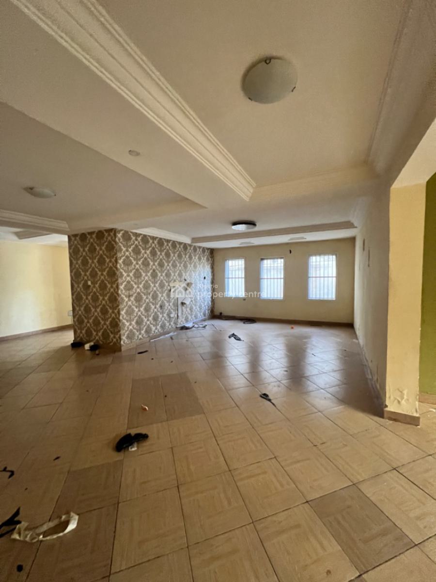 Spacious 4 Bedroom Semi Detached, Lekki Phase 1, Lekki, Lagos, Semi-detached Duplex for Rent
