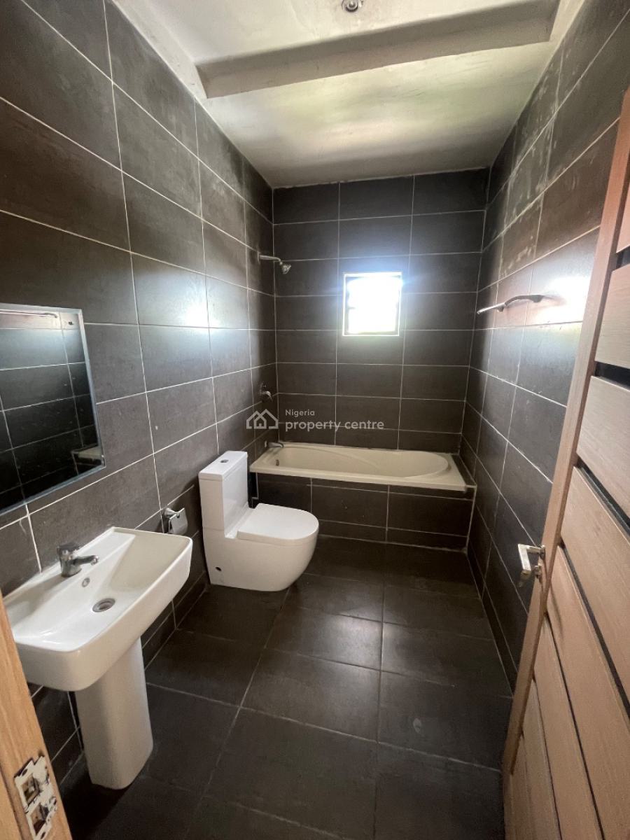 Grand Corner Piece 4 Bedroom Terraced Duplex, Off Admiralty, Lekki Phase 1, Lekki, Lagos, Terraced Duplex for Rent