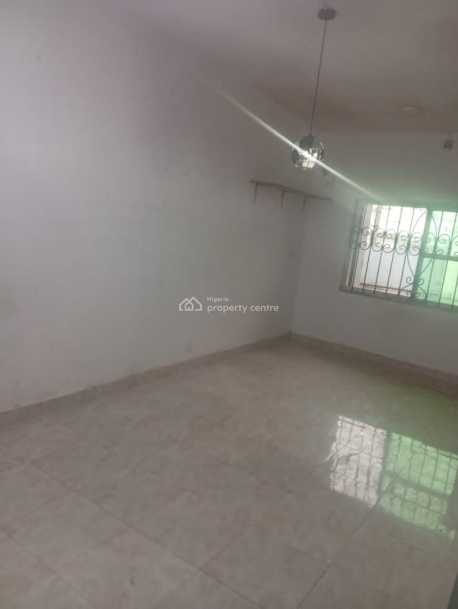 Spacious 1 Bedroom Studio Apartment, Off Adewunmi Adebimpe Drive, Lekki Phase 1, Lekki, Lagos, Self Contain (single Rooms) for Rent