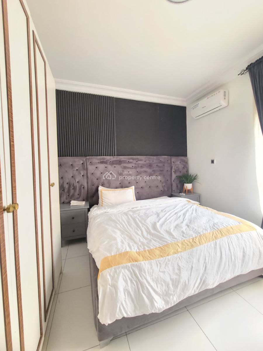 Fully Furnished 2 Bedroom Apartment, Lekki Phase 1, Lekki, Lagos, Flat / Apartment for Rent