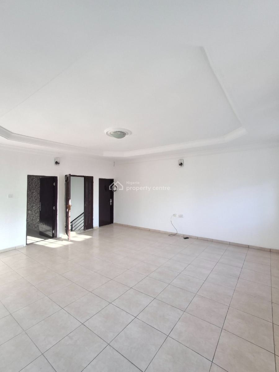 3 Bedroom Apartment in a Well Secured Estate, Sangotedo, Ajah, Lagos, Flat / Apartment for Rent